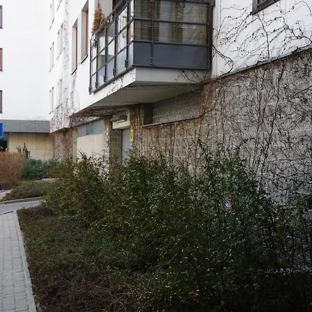 Bobrovia Apartment *